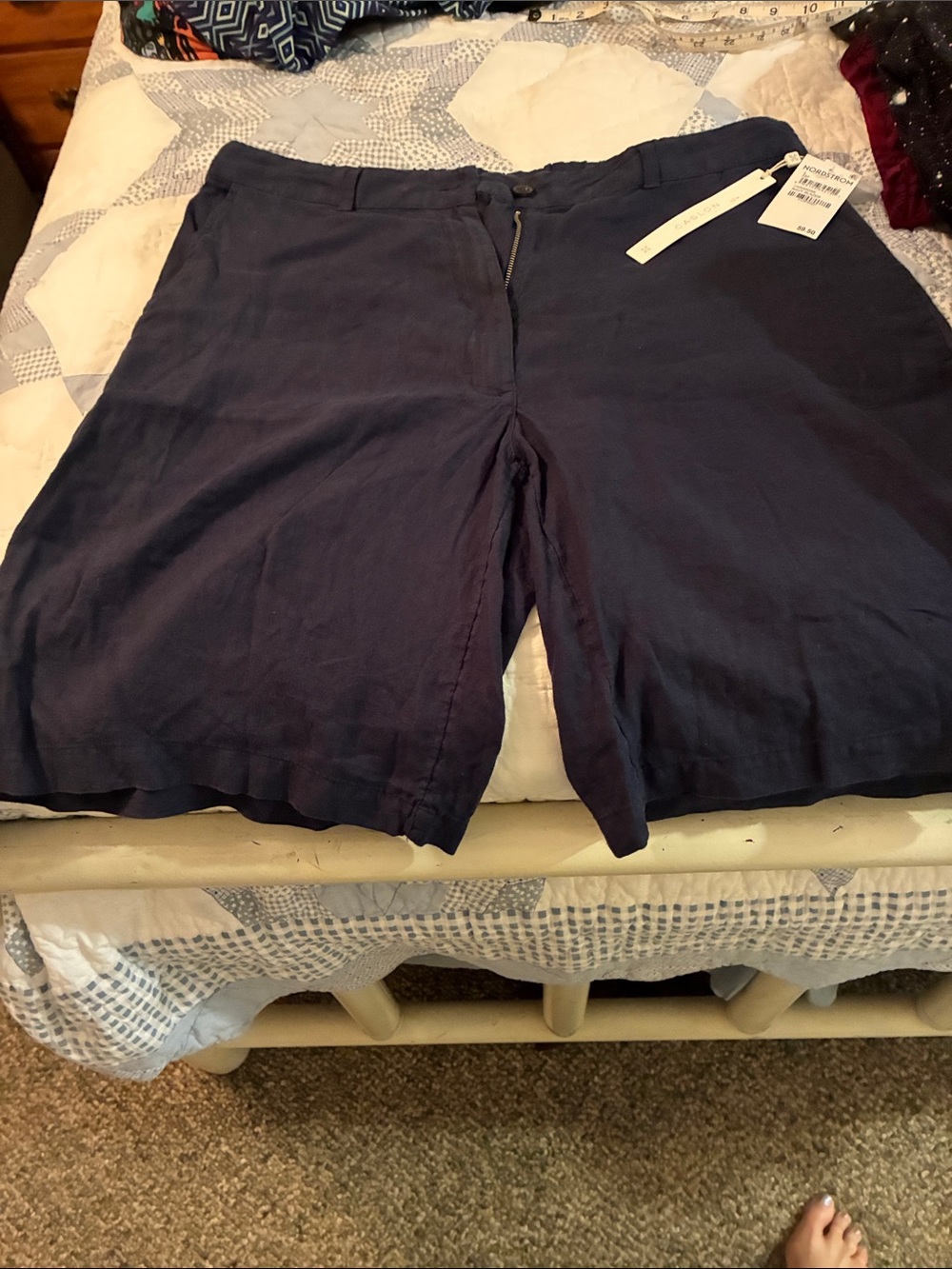 Women’s Navy Casual Linen-Blend Shorts